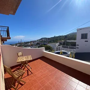 https://casa-la-asomada.in-canary-islands.com