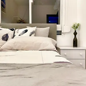 https://sol-apartamentos-centro-historico.hotelsinnerja.org