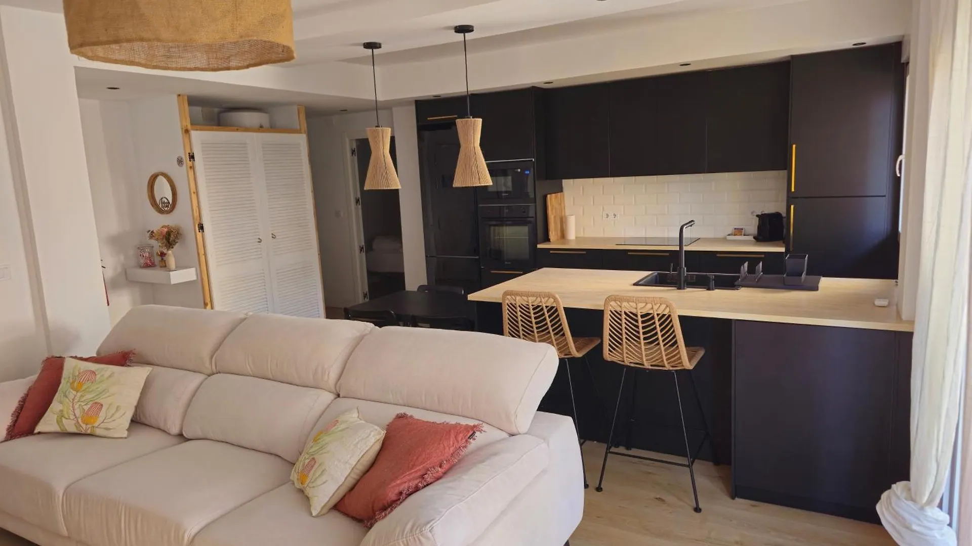 Exclusivo Apartamento Cerca De La Playa مالقة إسبانيا